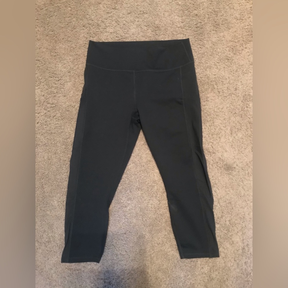 Fabletics Capri XXL